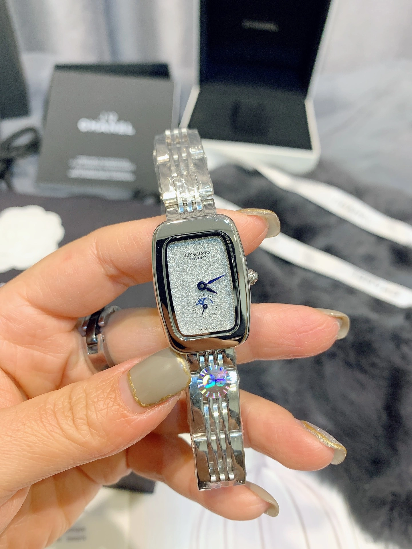 LONGINES Watches Lightweight 188065