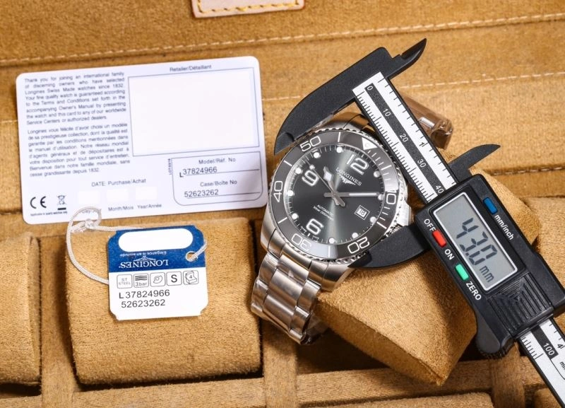 LONGINES Watches ZipUp 188004