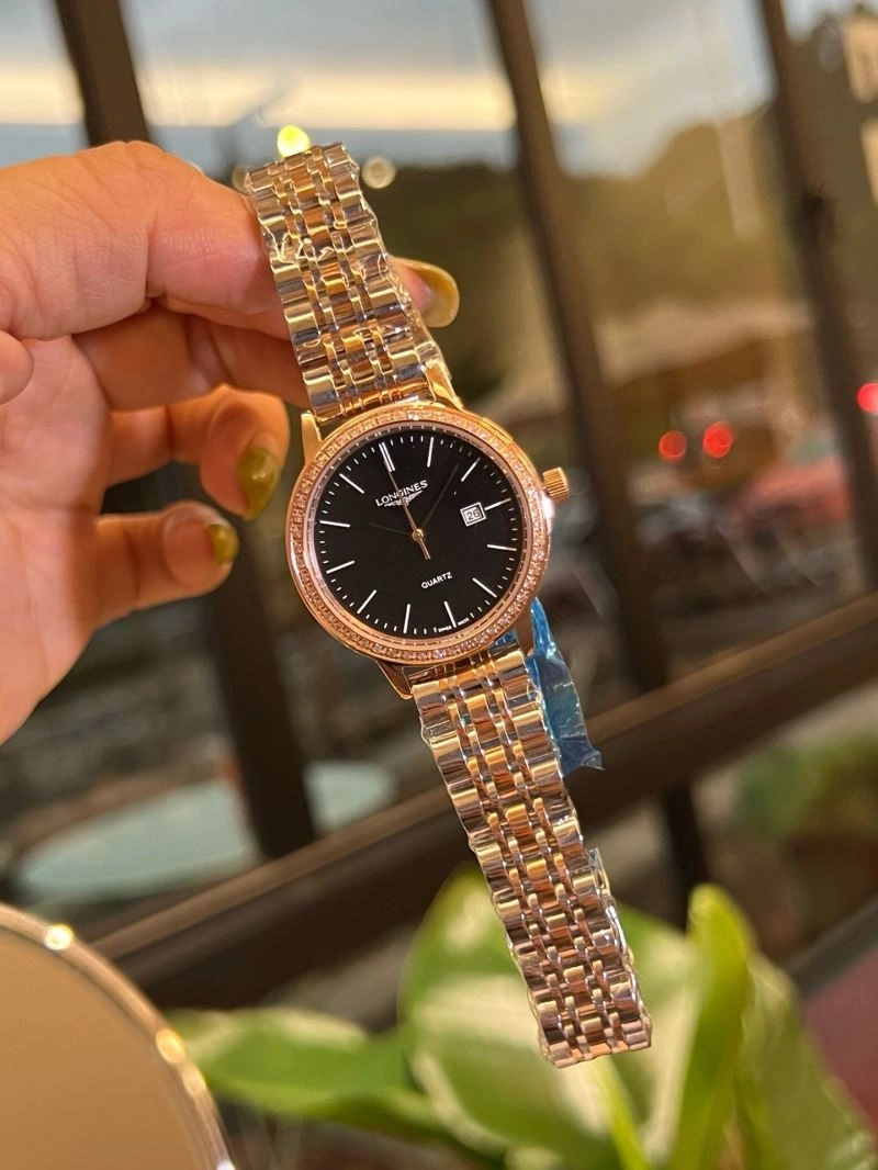 Sleek LONGINES Watches 187302