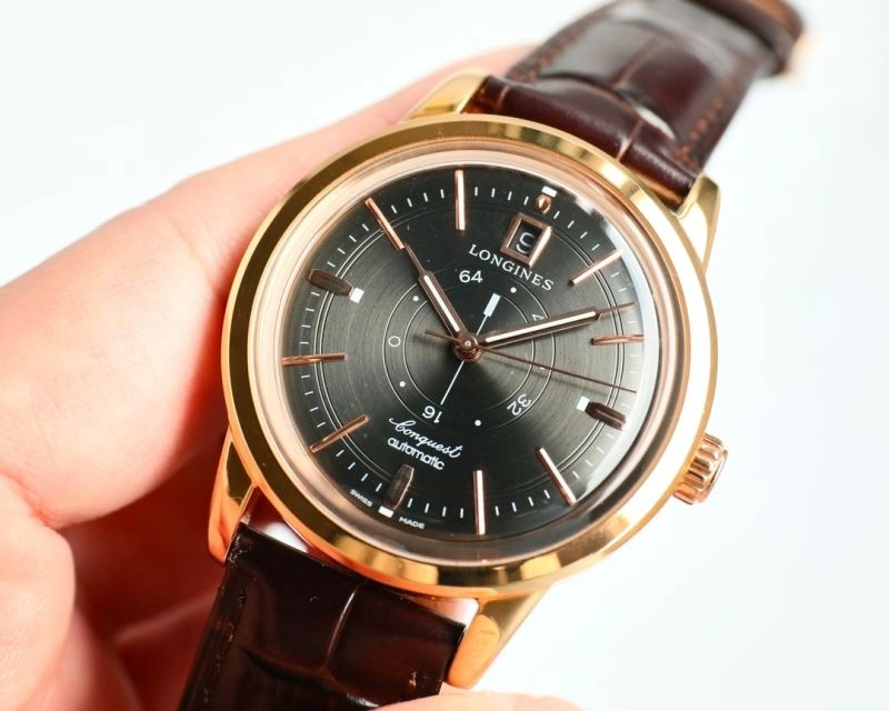 Sporty LONGINES Watches 187054
