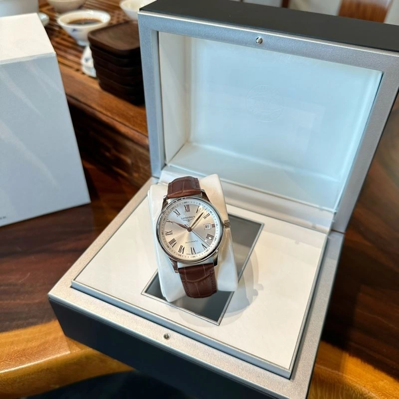 LONGINES Watches UrbanStyle 186653