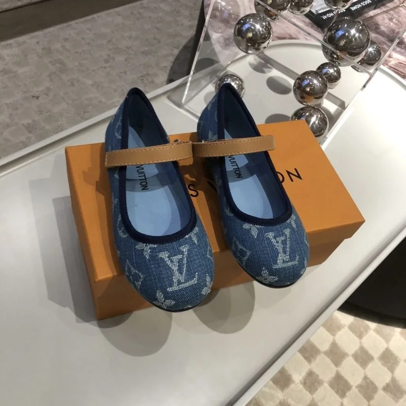LOUIS VUITTON SHOES FashionForward 29522
