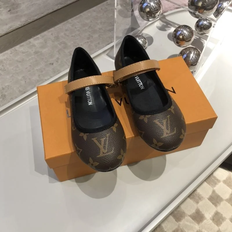 Unisex LOUIS VUITTON SHOES 29511