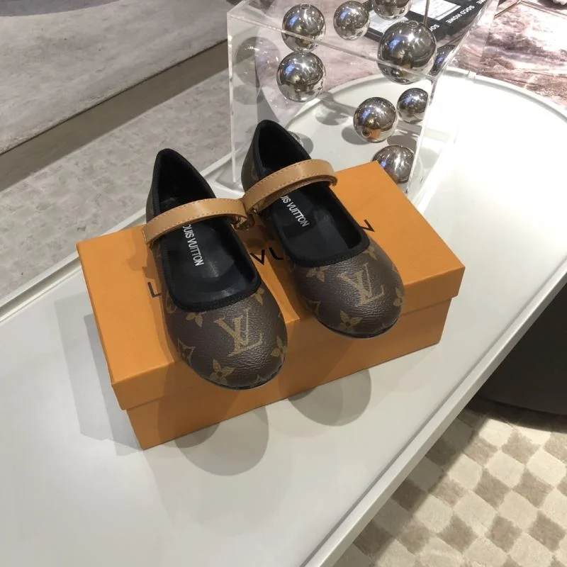 Unisex LOUIS VUITTON SHOES 29511