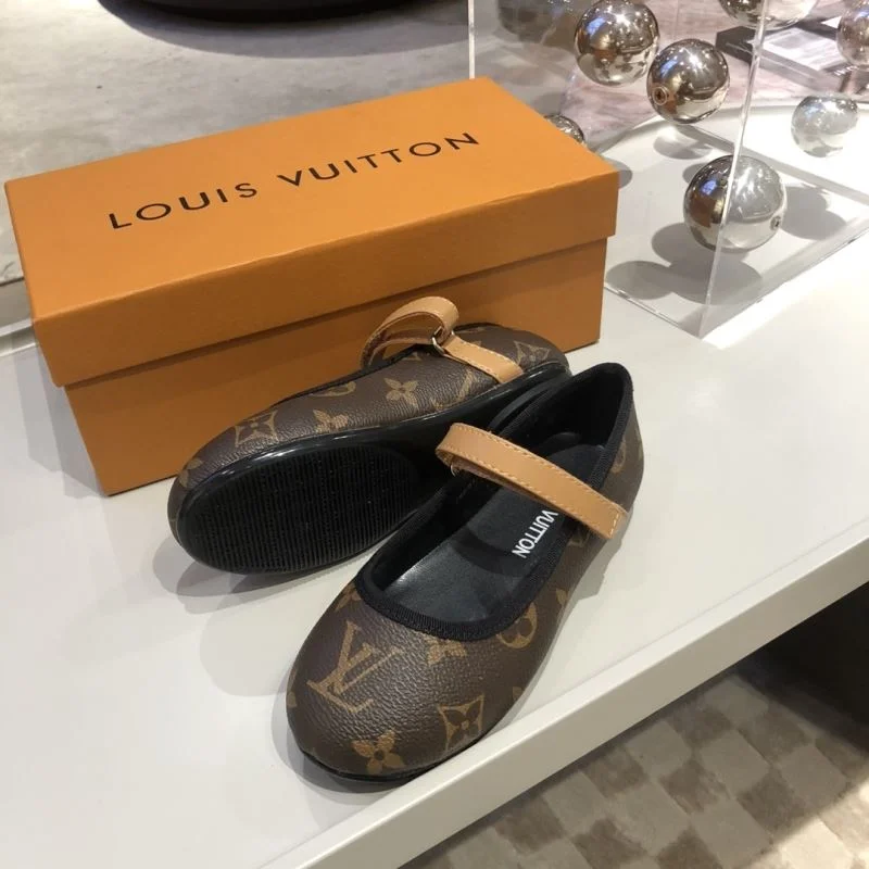 Unisex LOUIS VUITTON SHOES 29511