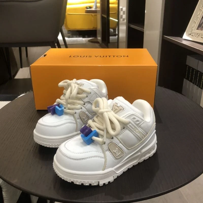 LOUIS VUITTON SHOES Affordable 29520