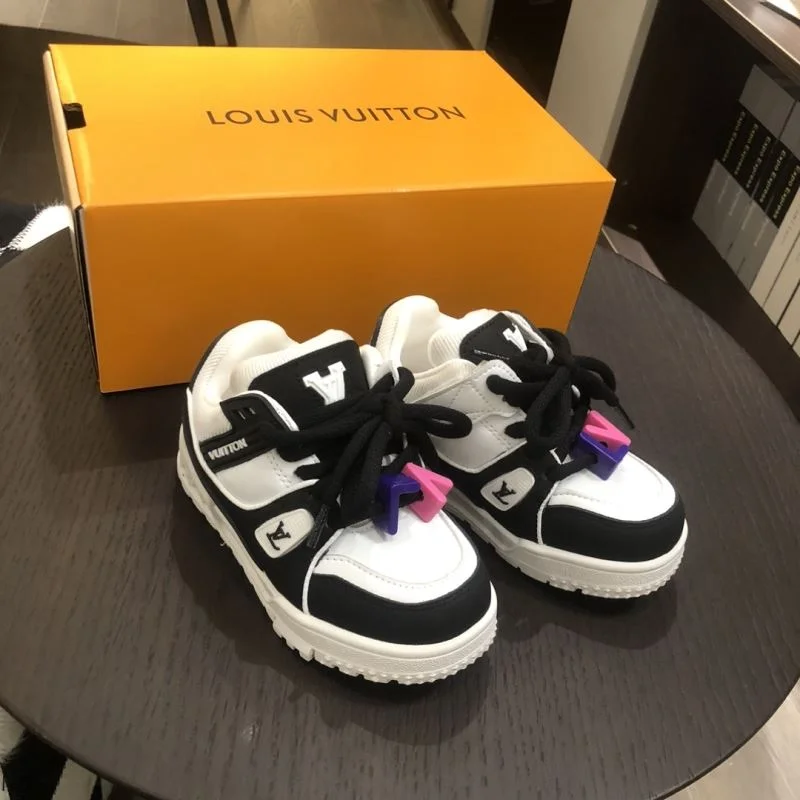 Timeless LOUIS VUITTON SHOES 29519