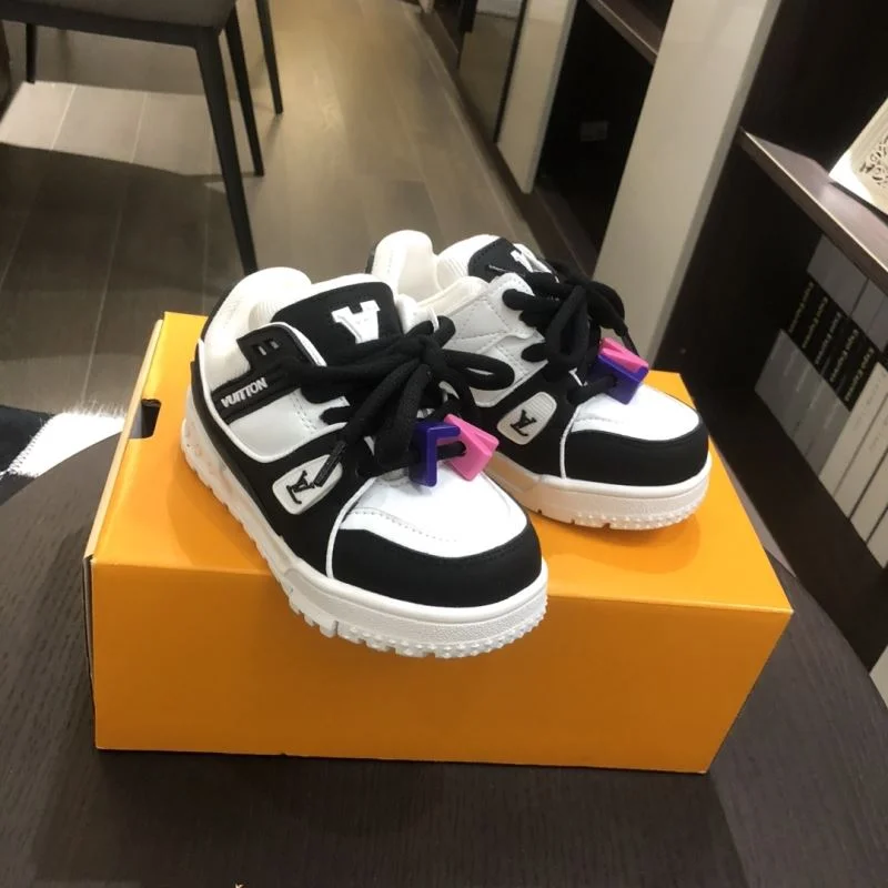 Timeless LOUIS VUITTON SHOES 29519