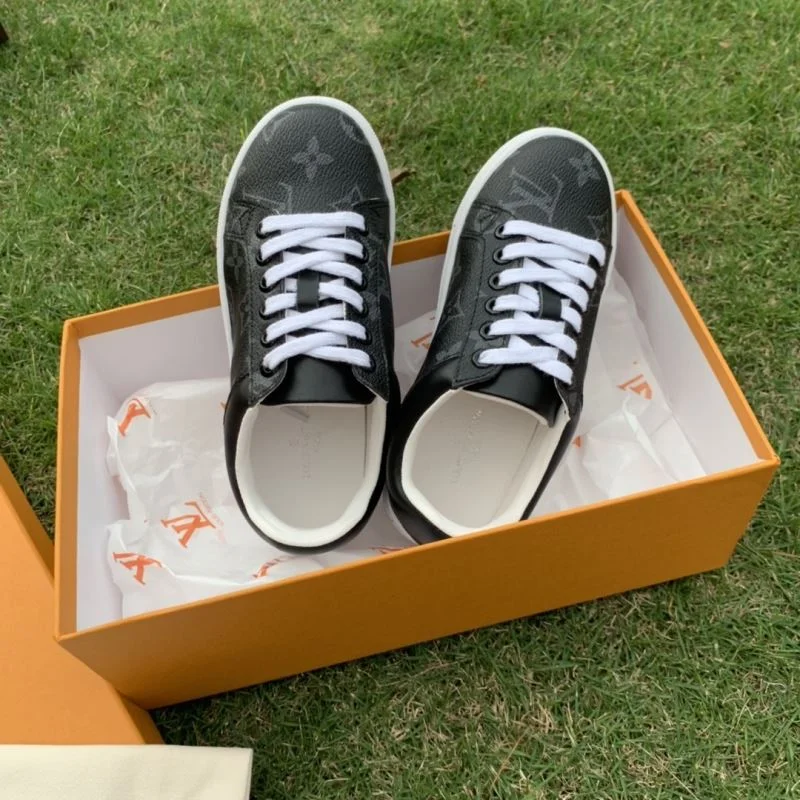 LOUIS VUITTON SHOES Compact 29499