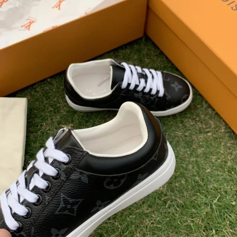 LOUIS VUITTON SHOES Compact 29499