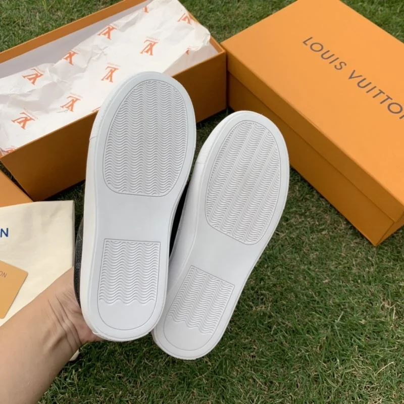 LOUIS VUITTON SHOES Compact 29499
