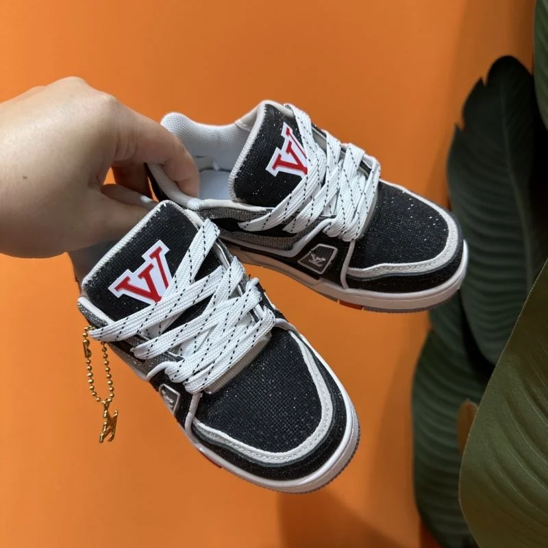 Cozy LOUIS VUITTON SHOES 29508