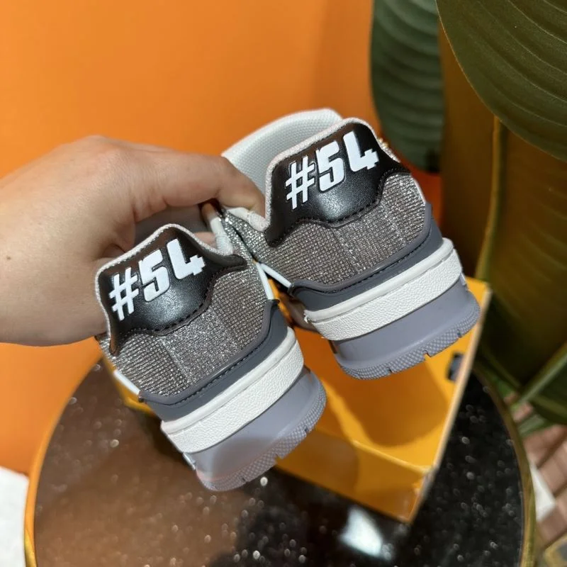 Cozy LOUIS VUITTON SHOES 29508