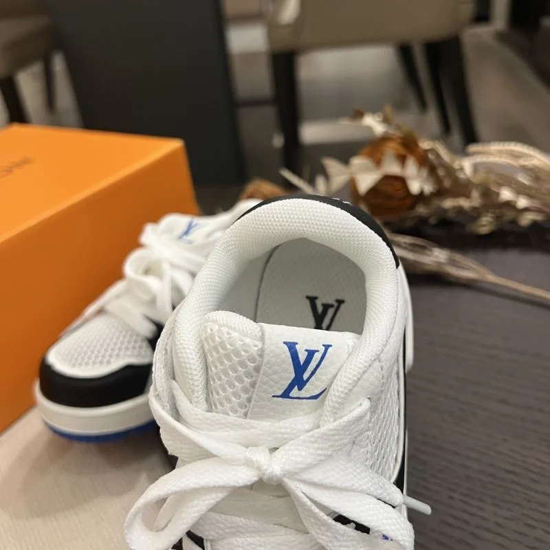 LOUIS VUITTON SHOES ModernLook 29516