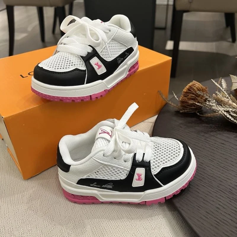 LOUIS VUITTON SHOES WaterResistant 29498