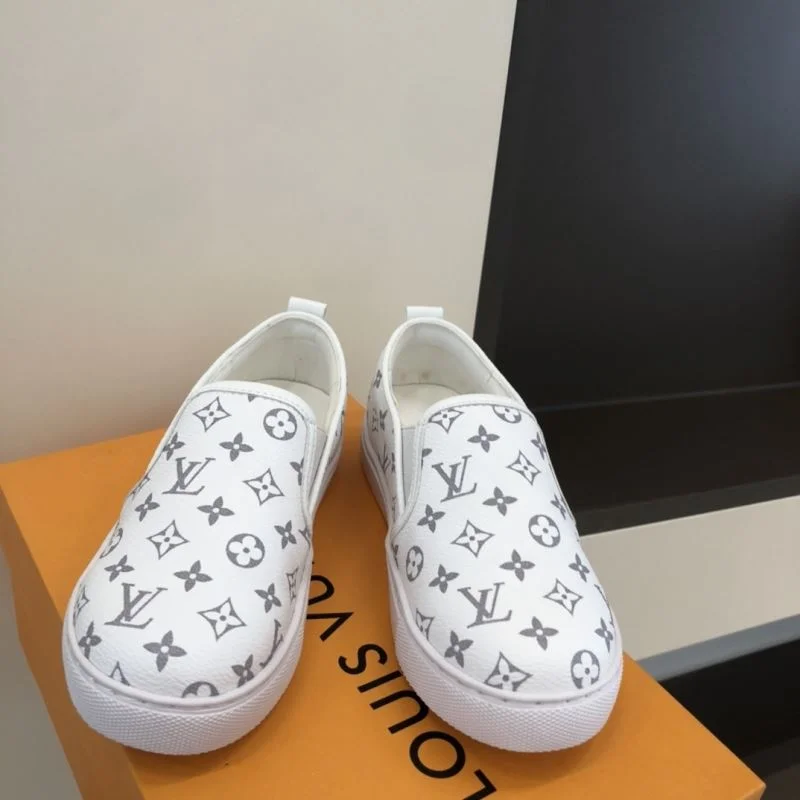 LOUIS VUITTON SHOES GoodFit 30158