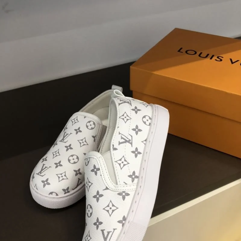 LOUIS VUITTON SHOES GoodFit 30158