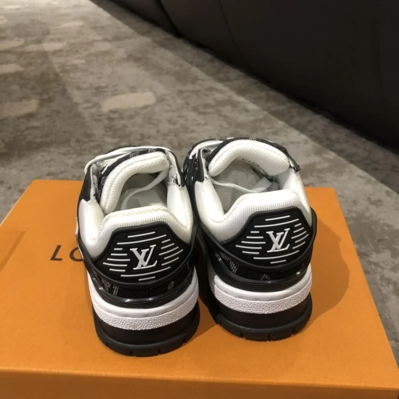 LOUIS VUITTON SHOES WeatherProof 30157