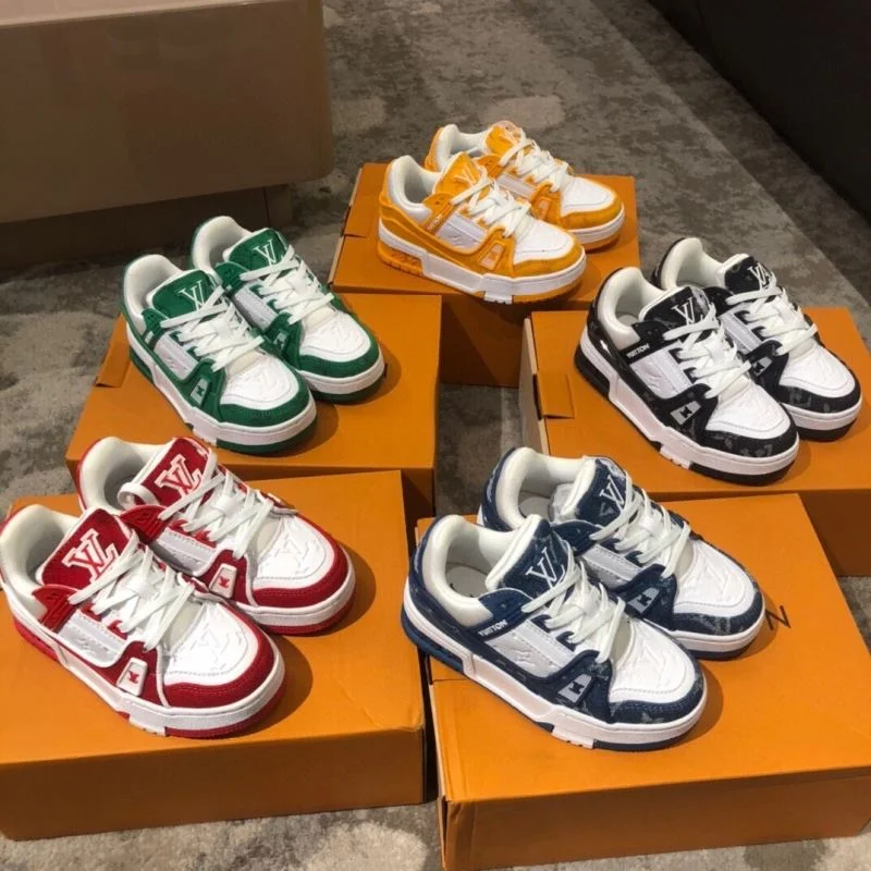 Resilient LOUIS VUITTON SHOES 30159