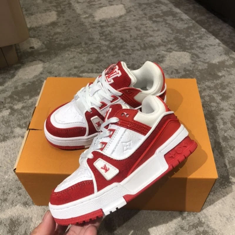 Unique LOUIS VUITTON SHOES 30152