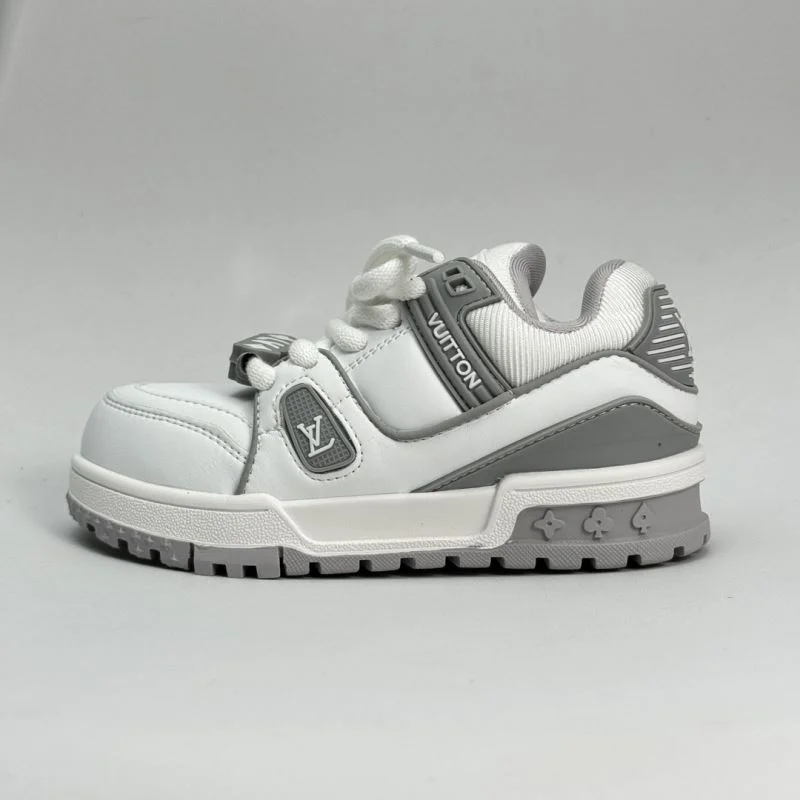 Stylish LOUIS VUITTON SHOES 28511