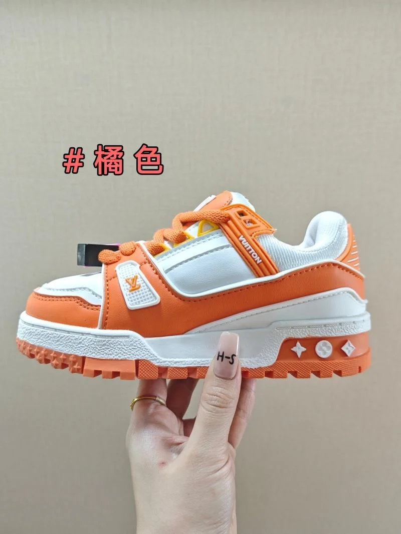 LOUIS VUITTON SHOES Sleek 28805