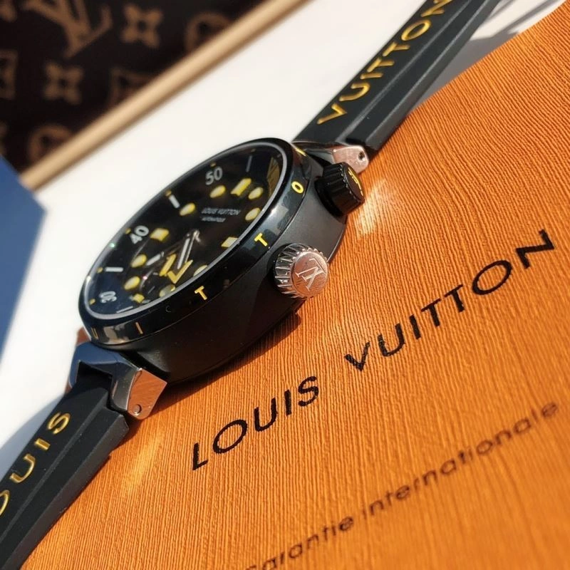 Effortless LOUIS VUITTON Watches 189991
