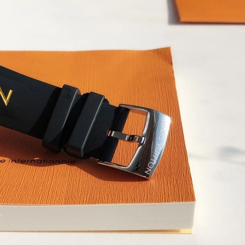 Effortless LOUIS VUITTON Watches 189991