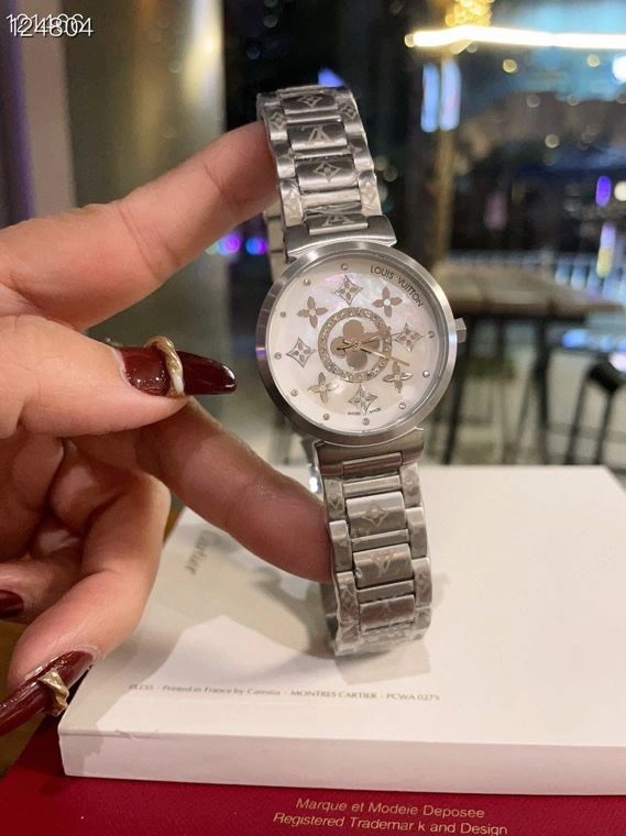 Sustainable LOUIS VUITTON Watches 189969
