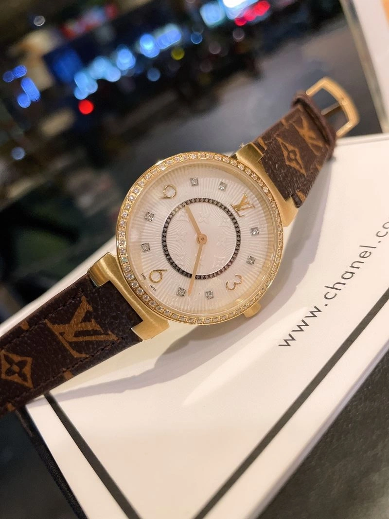 LOUIS VUITTON Watches Fashionable 189967