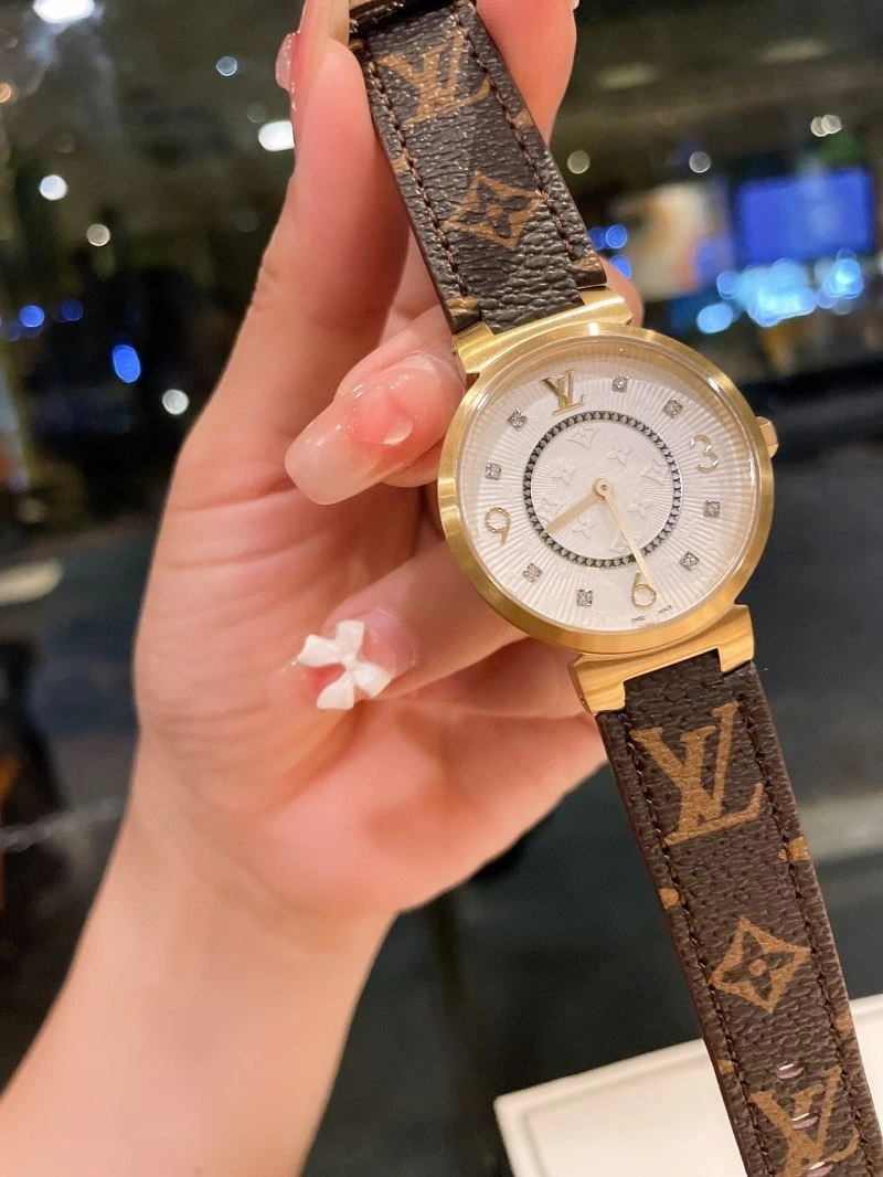 LOUIS VUITTON Watches Fashionable 189967