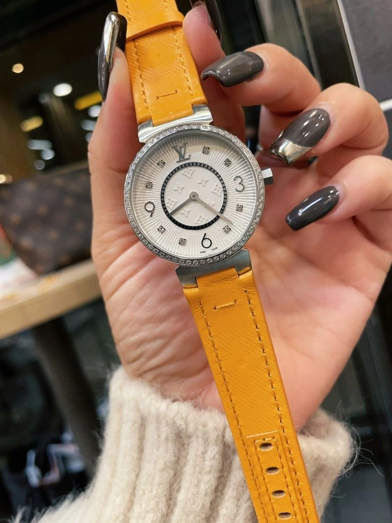 LOUIS VUITTON Watches Attractive 189965