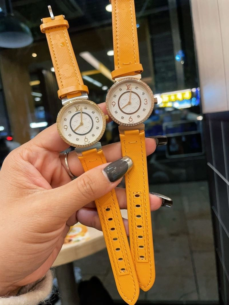 LOUIS VUITTON Watches Attractive 189965