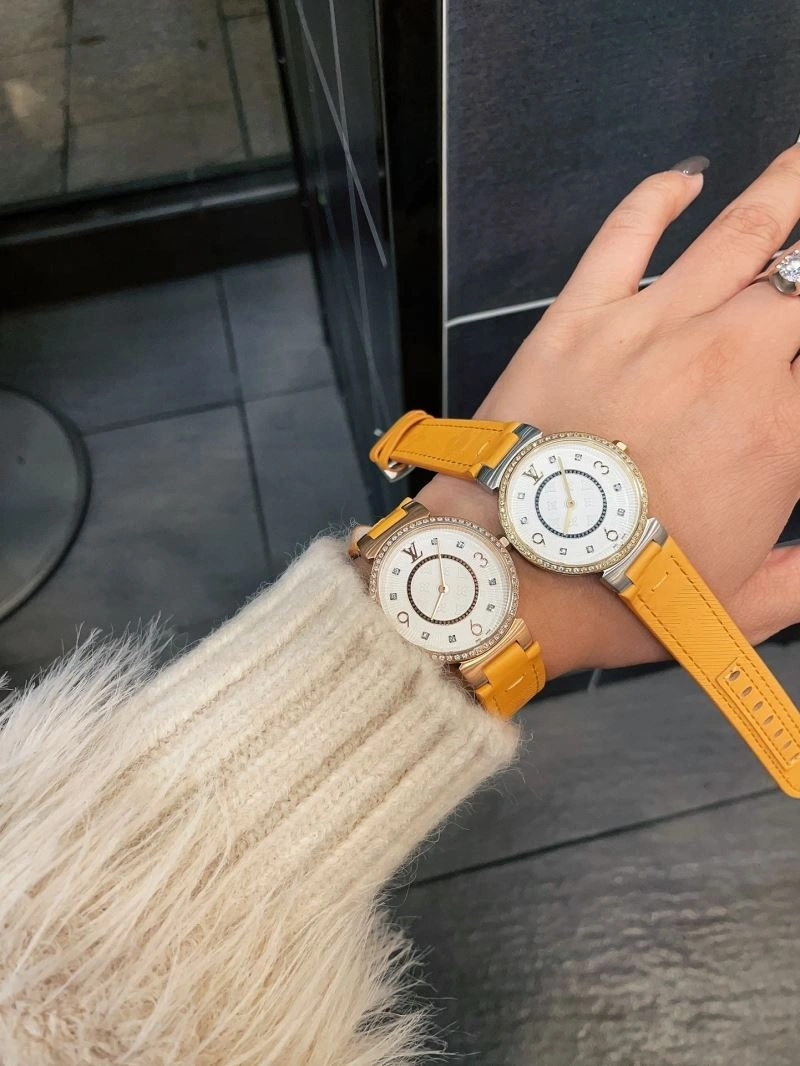LOUIS VUITTON Watches Attractive 189965