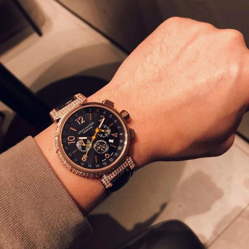 Unique LOUIS VUITTON Watches 189964