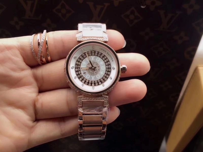 Sleek LOUIS VUITTON Watches 189958