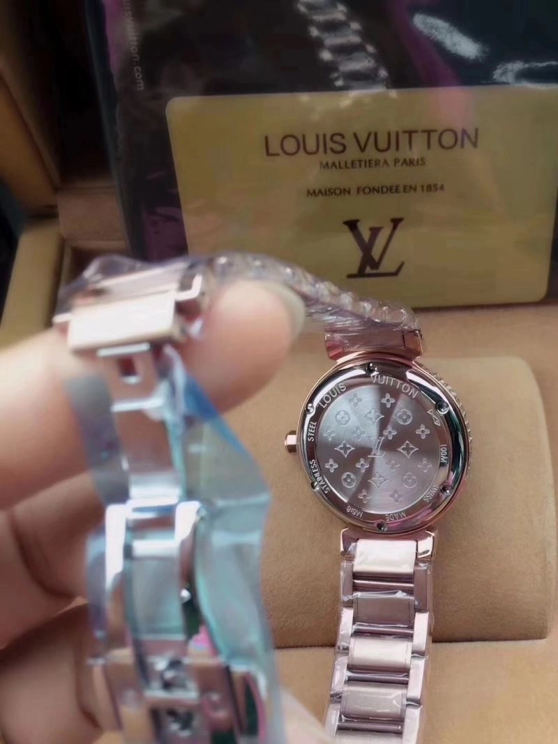 Sleek LOUIS VUITTON Watches 189958