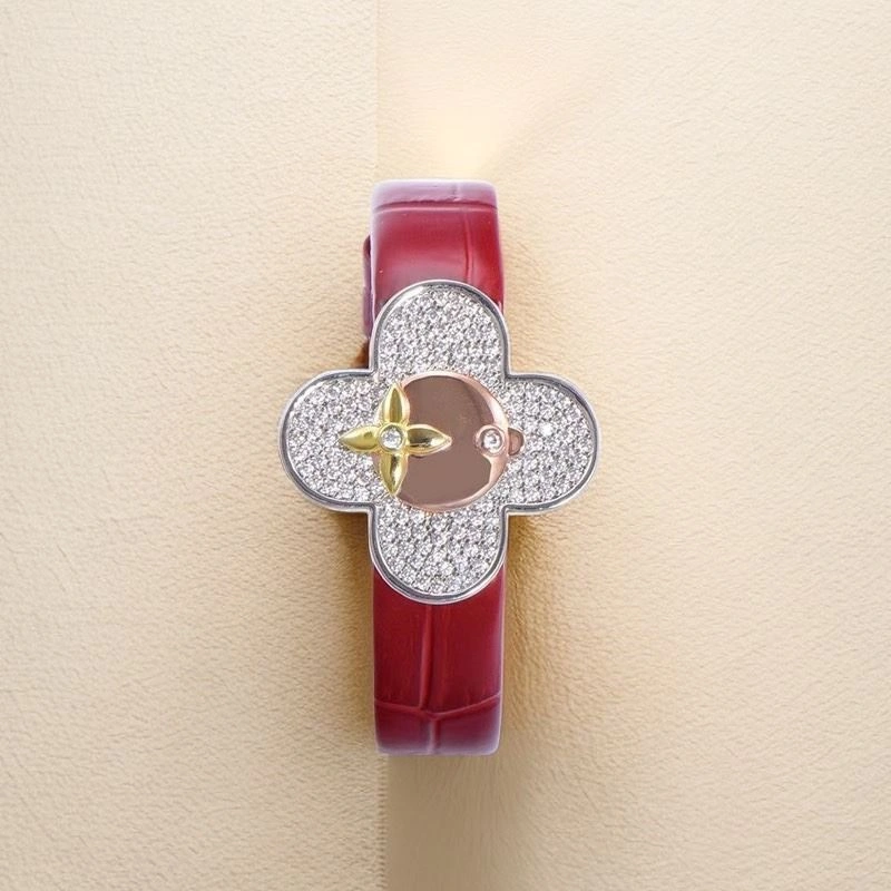 EyeCatching LOUIS VUITTON Watches 189954