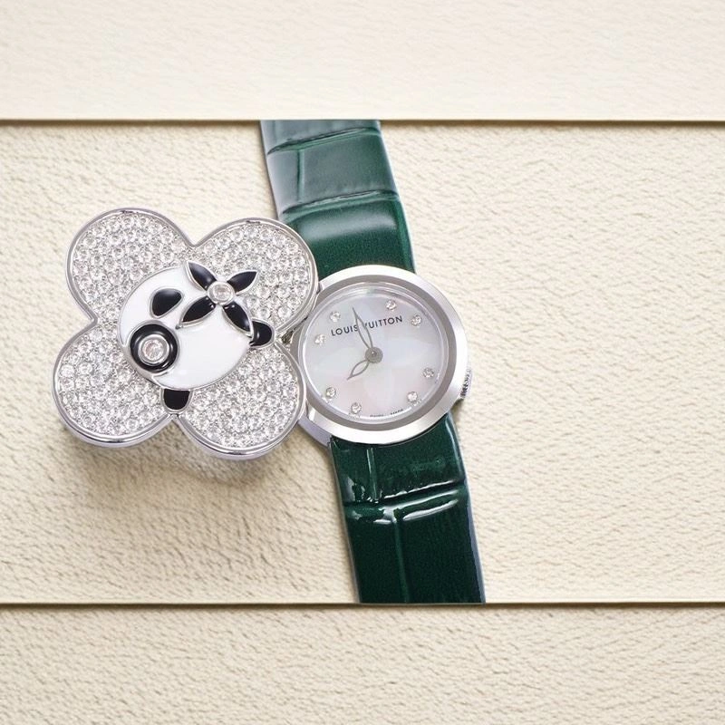 Modern LOUIS VUITTON Watches 189950