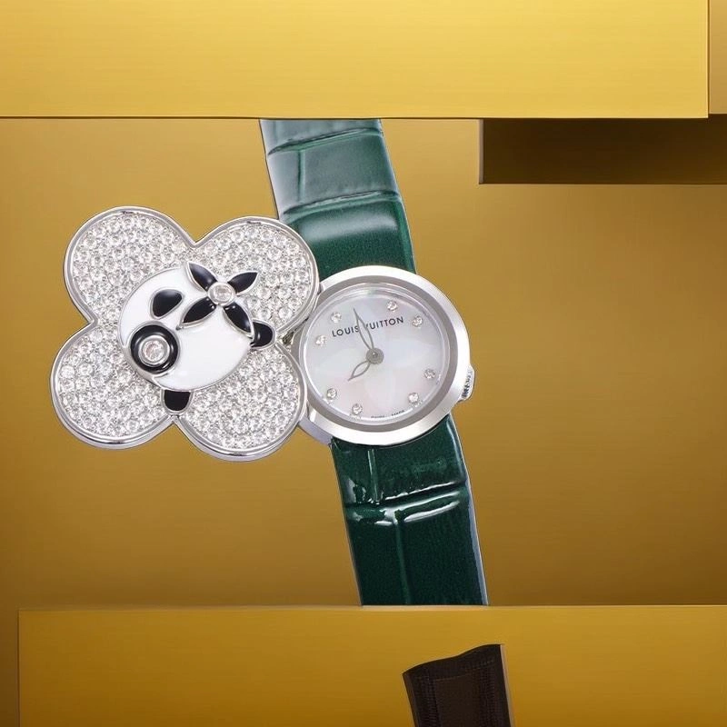 Modern LOUIS VUITTON Watches 189950