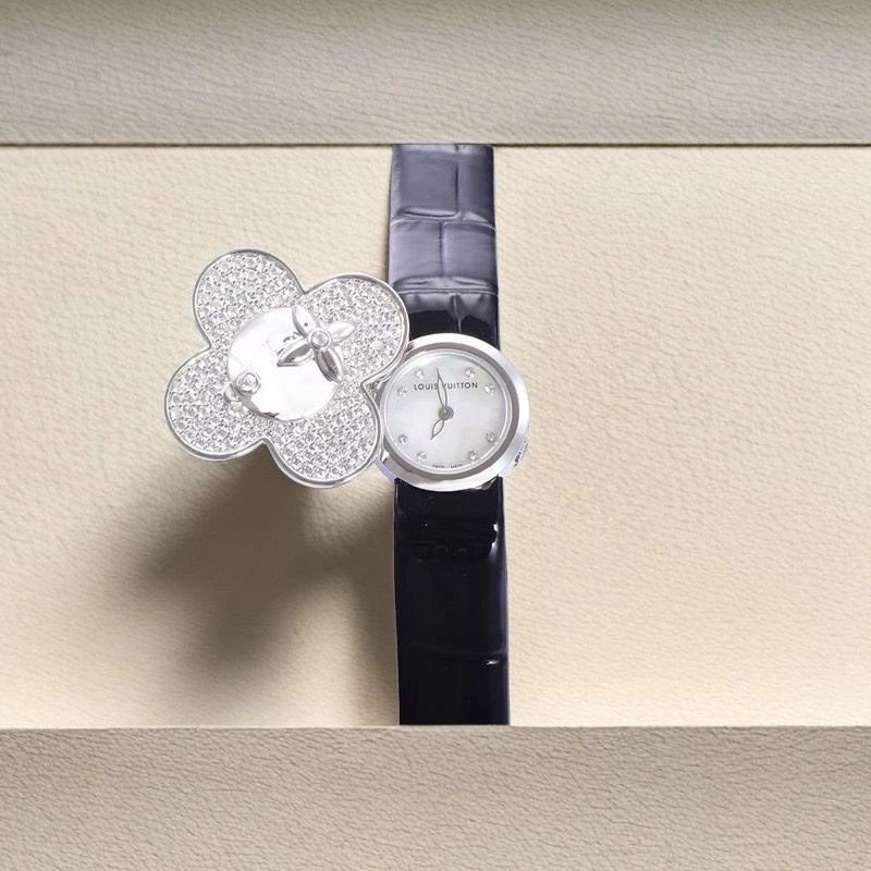 LOUIS VUITTON Watches AllSeason 189949