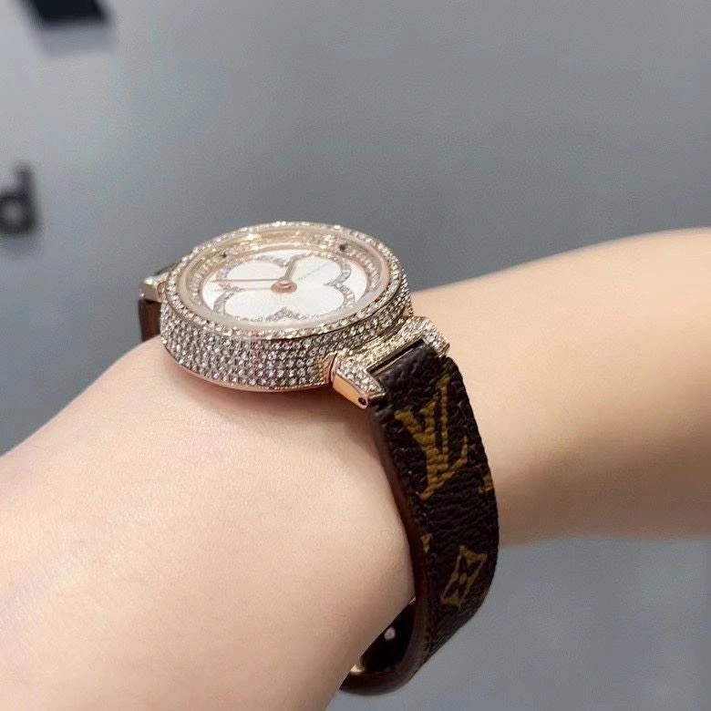 LOUIS VUITTON Watches Sustainable 189920