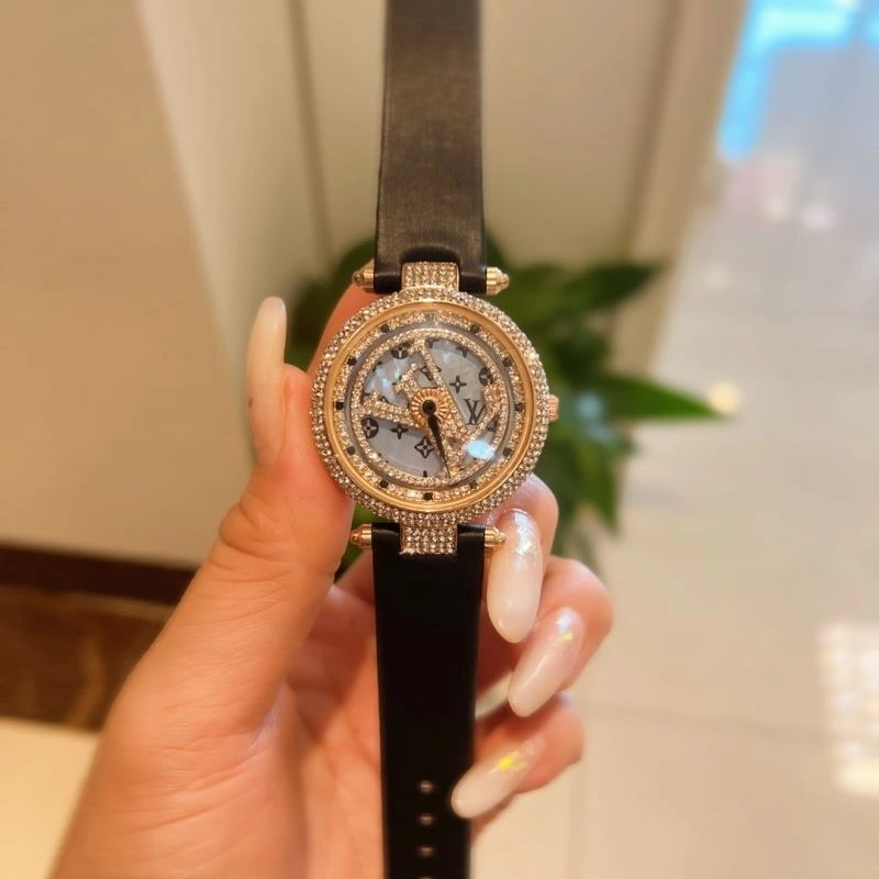 TimelessDesign LOUIS VUITTON Watches 189940