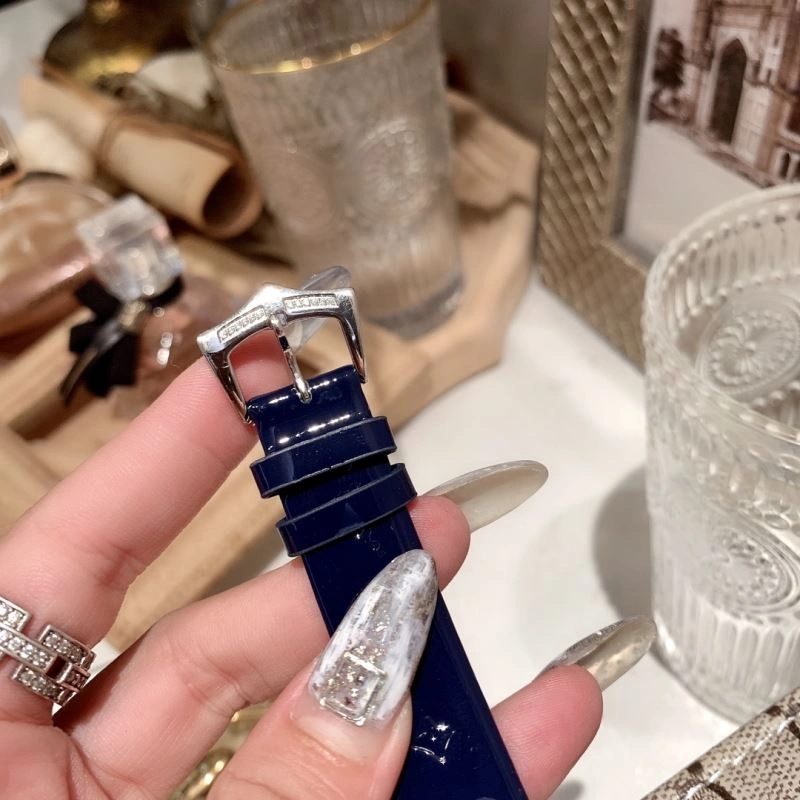 LOUIS VUITTON Watches Breathable 189935