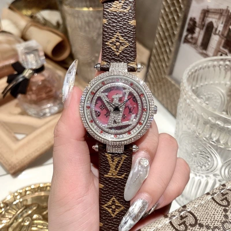 LOUIS VUITTON Watches UrbanStyle 189938