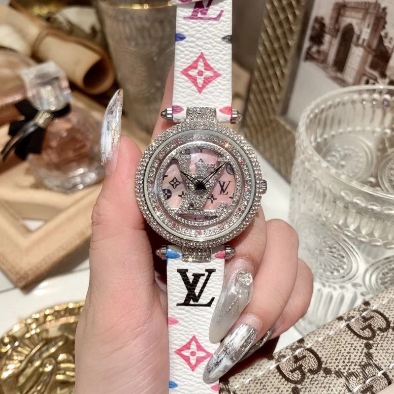 LOUIS VUITTON Watches UrbanStyle 189938