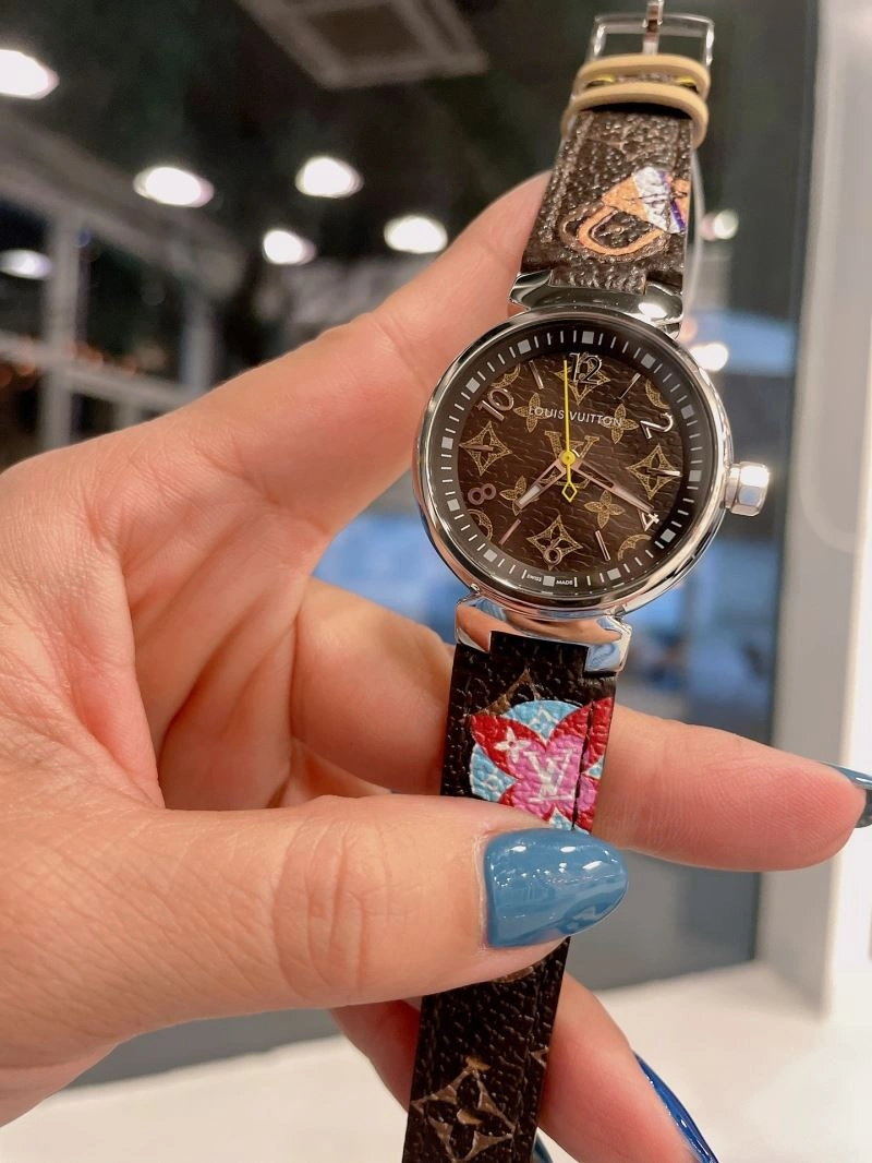 LOUIS VUITTON Watches Stylish 189916
