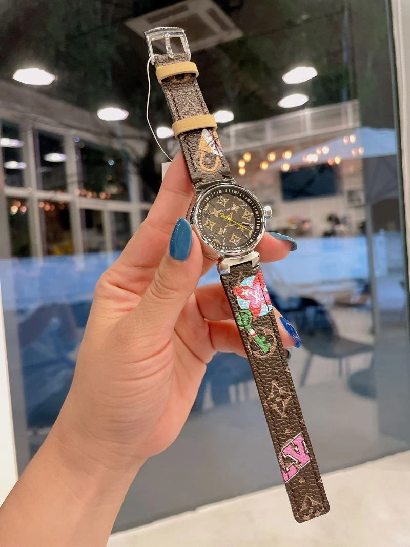 LOUIS VUITTON Watches Stylish 189916