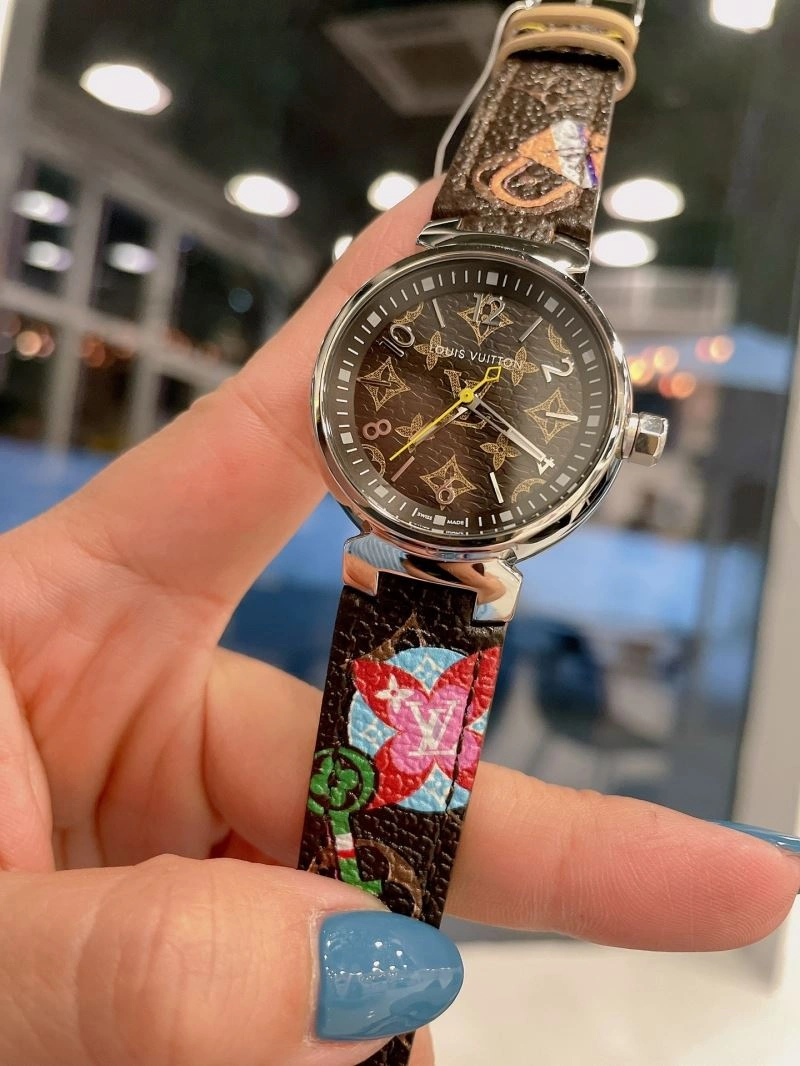 LOUIS VUITTON Watches Stylish 189916