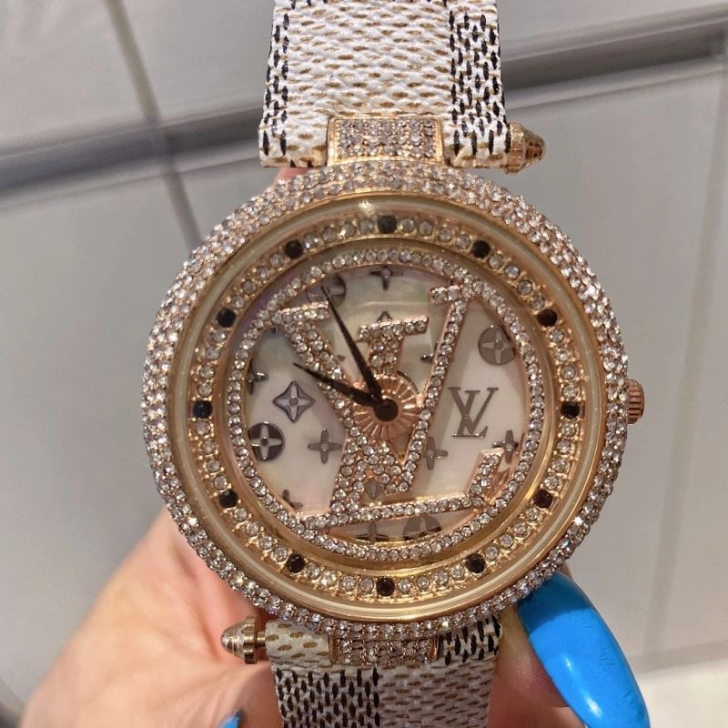 LOUIS VUITTON Watches OdorResistant 189923